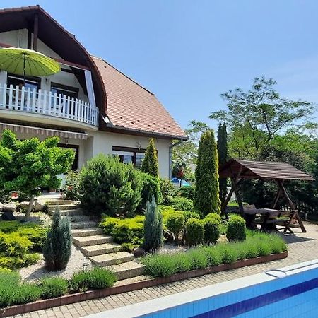 Kati Villa Vonyarcvashegy Exterior foto